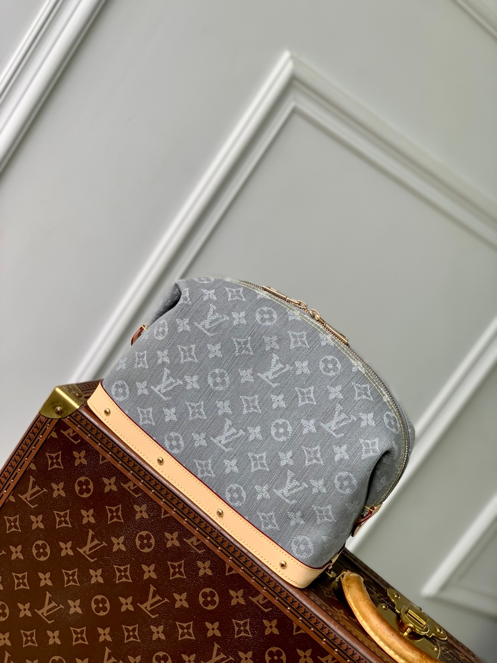 Louis Vuitton Pochette Cosmetique GM