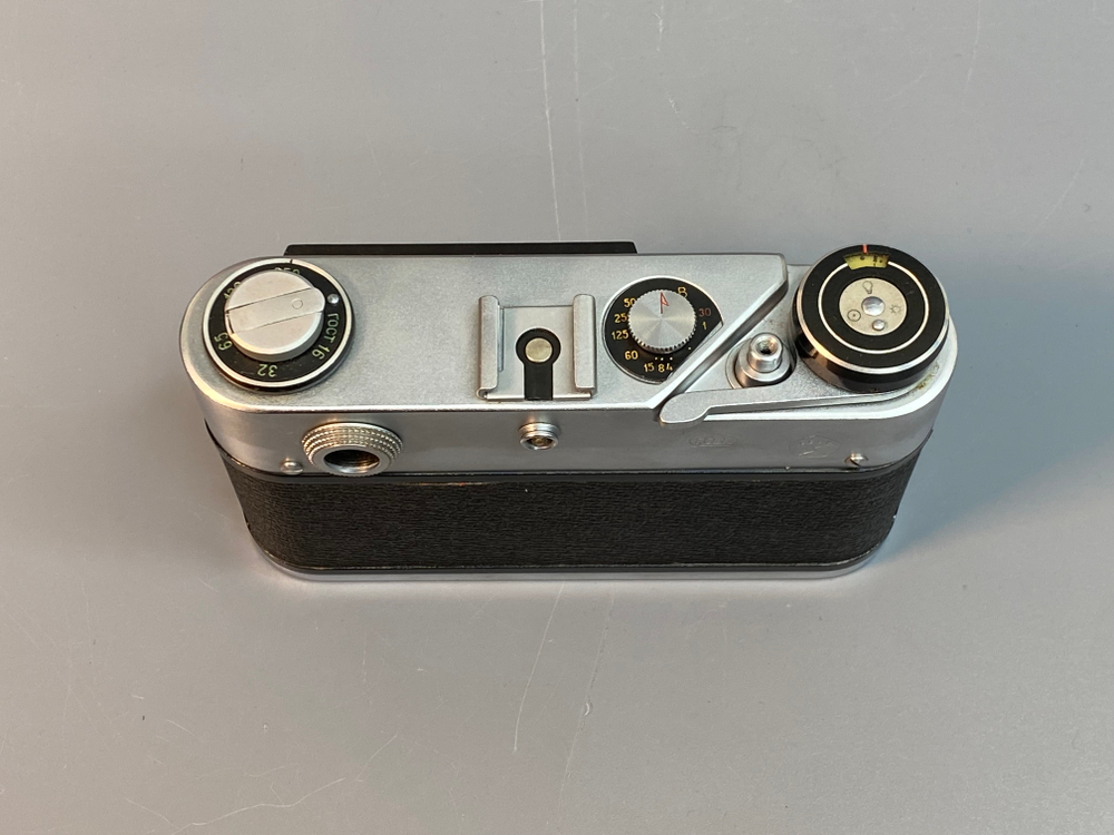 ФЭД‑5В + Юпитер-8 грибок в объективе