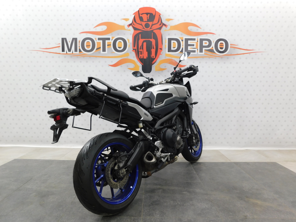 Yamaha MT-09 Tracer 2015