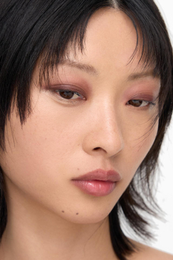 ZARA Кремовые тени для век, коричневый