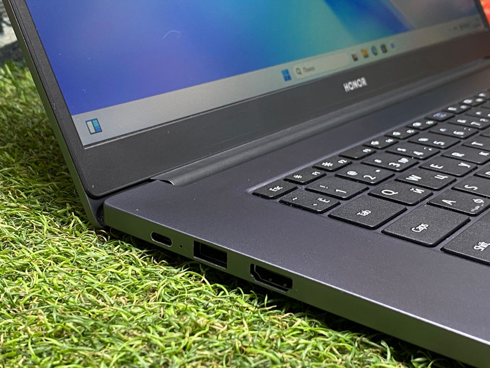 Ноутбук Honor i3-11/8GB/256GB/FHD/MagicBook X14 (5301AESY)/Windows 11