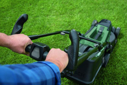 Аккумуляторная газонокосилка Bosch EasyRotak 36-550 (06008B9B00)