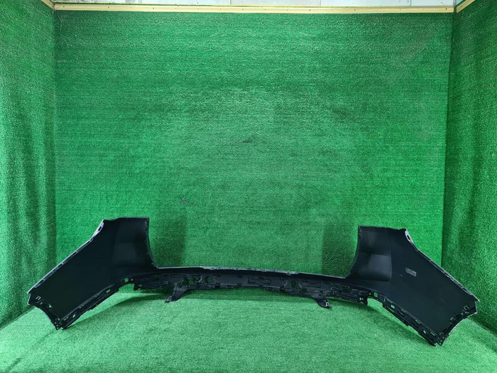 Бампер задний BMW X7 G07 (2019-2022)