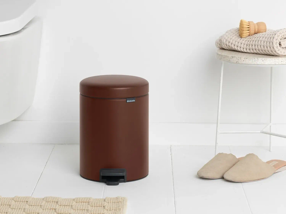 Brabantia Контейнер для мусора NewIcon 5л коричневый