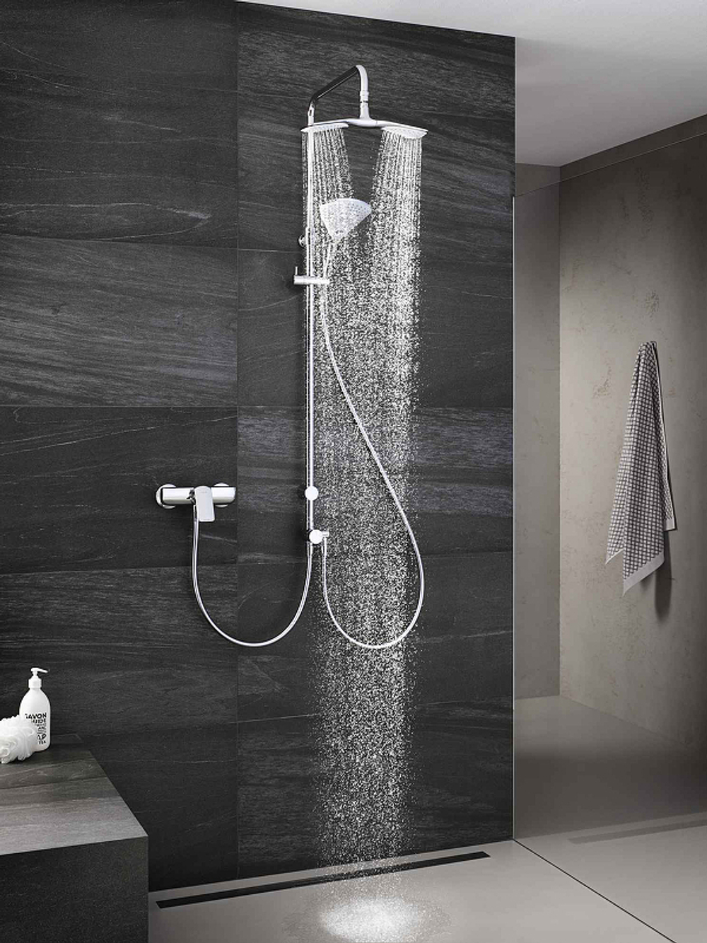 Фото в интерьере смеситель для душа Kludi Ameo 417100575 Хром