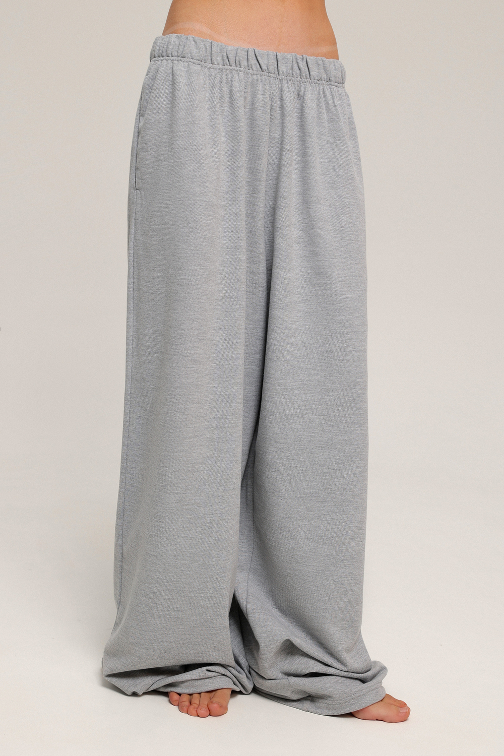 Брюки из пике на тонкой резинке