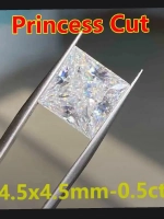 Муассанит принцесса 4.5×4.5мм 0.5сt