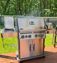 Газовый гриль Napoleon Rogue PRO-S 525, 6 горелок (с ИК-горелкой)