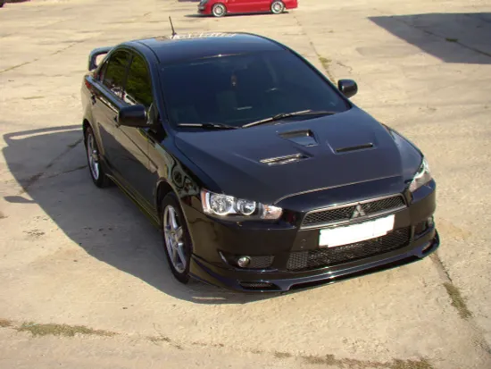 Капот EVO для Mitsubishi Lancer 10