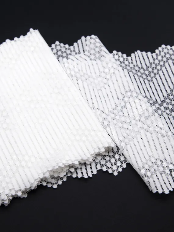 1367 ОПТ Кружево эластичное 20 см, Италия, геометрия, белый
