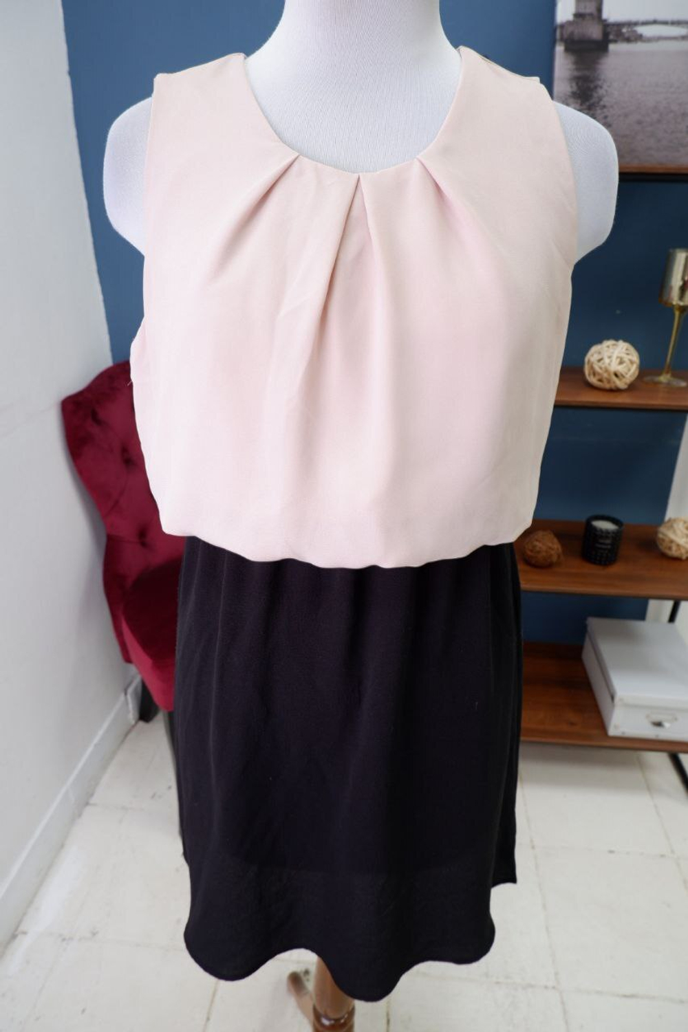 Платье Colloseum оригинальное 46 размер