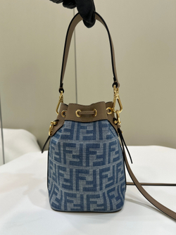 Fendi Mon Tresor 18 cm