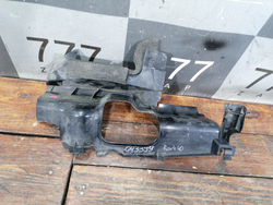 Дефлектор радиатора правый Toyota RAV4 IV (XA40) 15-19 Б/У Оригинал 1669136090