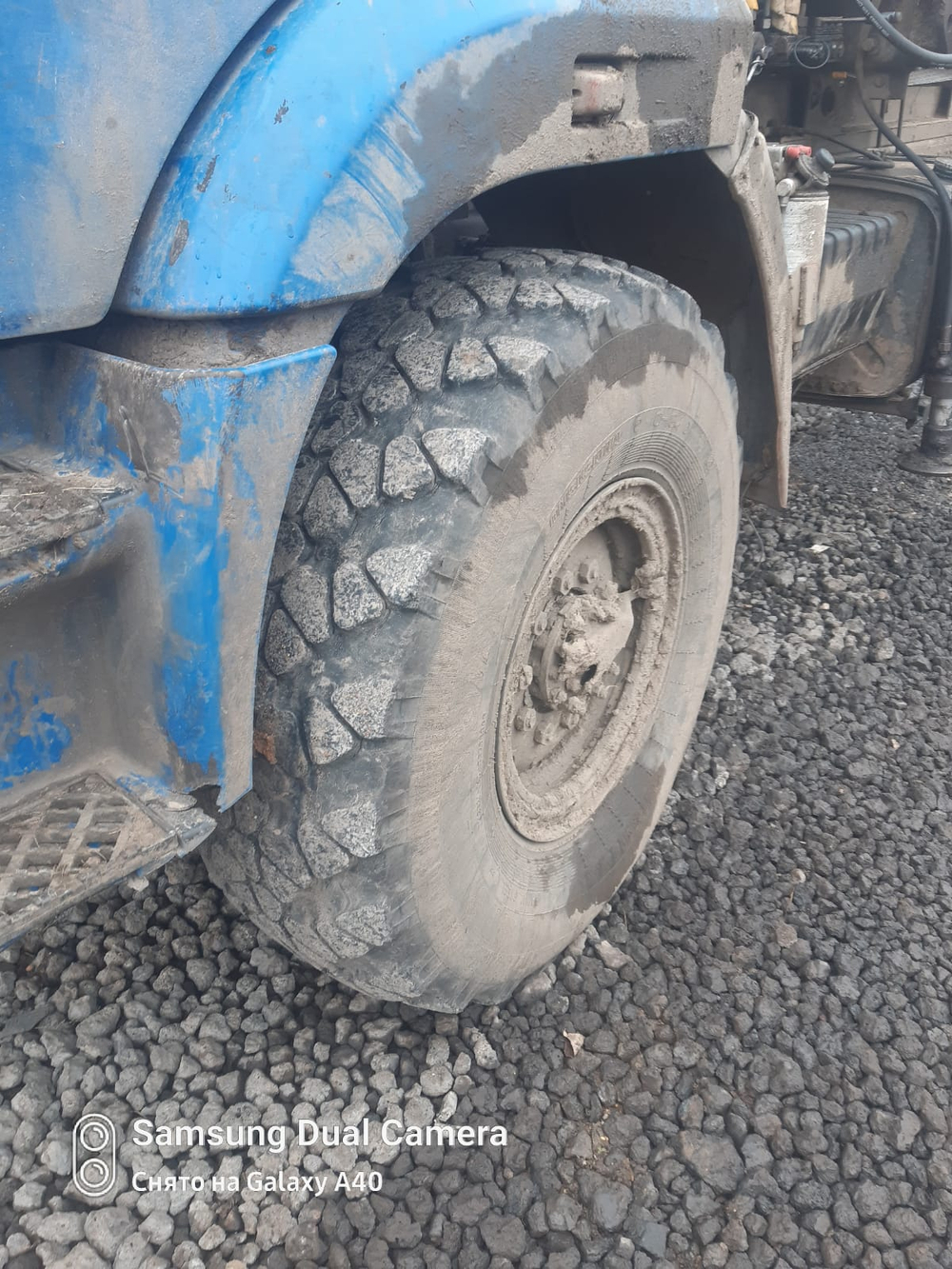 СКАТ 7953* на шасси КамАЗ 43118 6x6 Сортиментовоз с КМУ 7953В1 (Дизельный, 11,8 л, 300 л.с., МТ)
