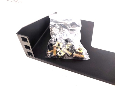 Крепление для рэк. оборудования 1U на плоскость