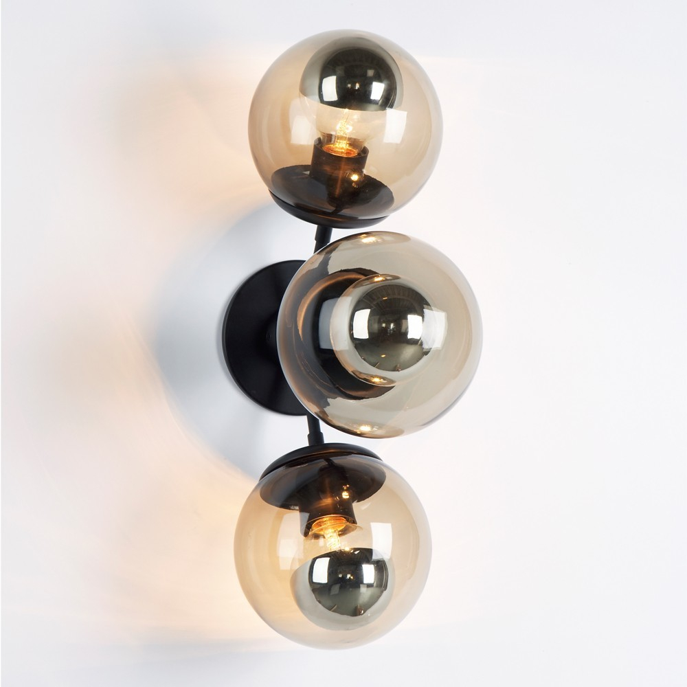 Wall design lamp  Modo by Roll & Hill (3 lampshade )