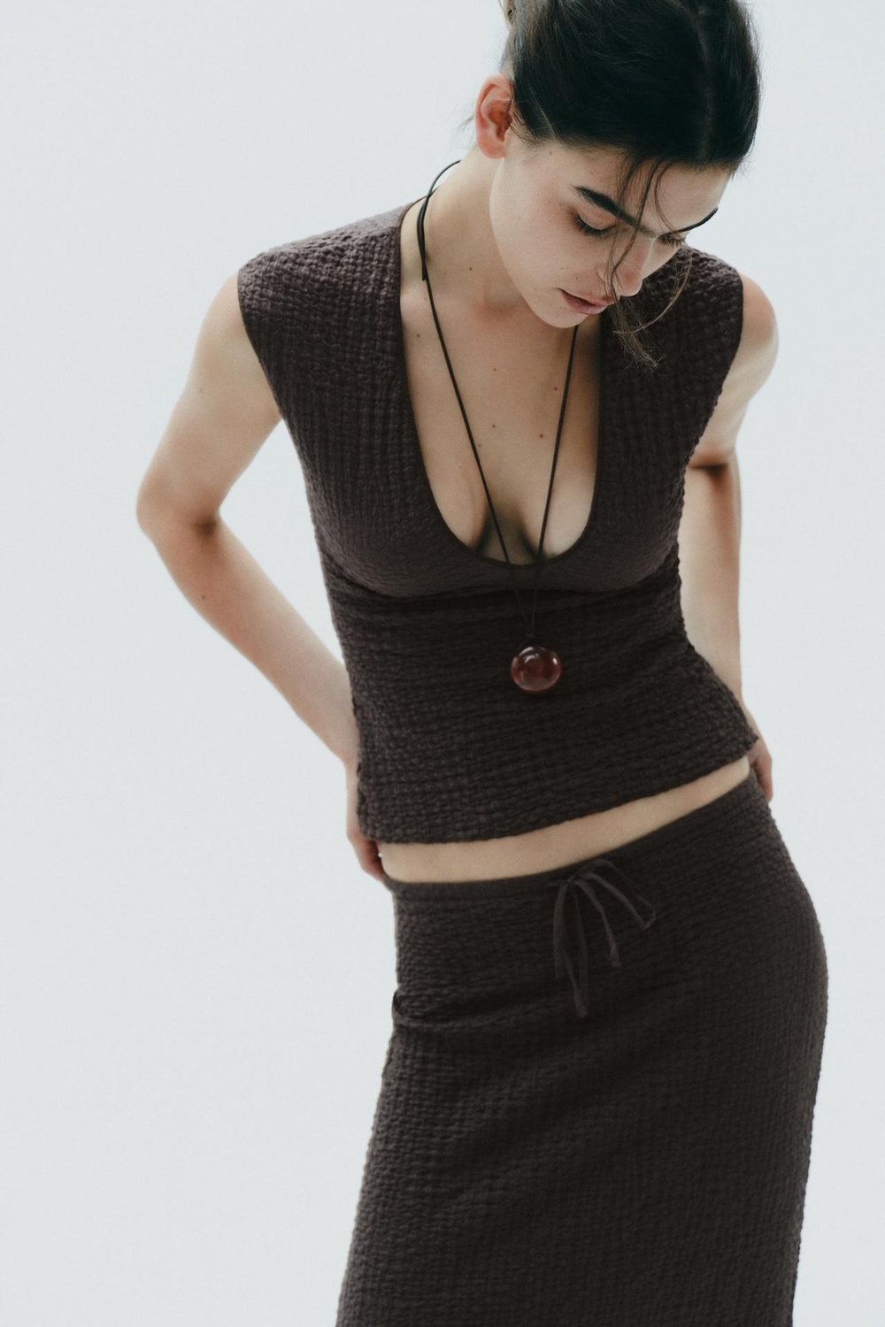 ZARA ТОП БЕЗ РУКАВОВ, ШОКОЛАДНЫЙ