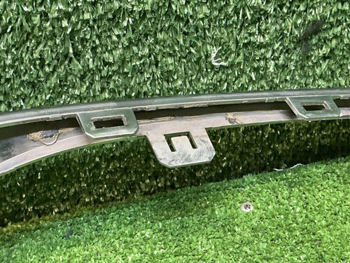 Молдинг переднего бампера Geely Atlas Pro (21-25)