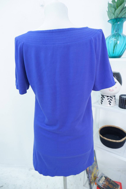 Платье Larro лаконичное 44 размер