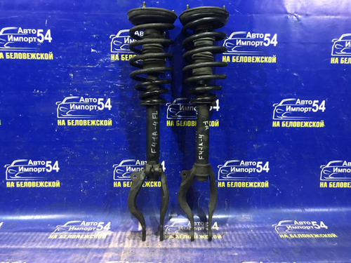 Стойка передняя правая MITSUBISHI DIAMANTE 1997