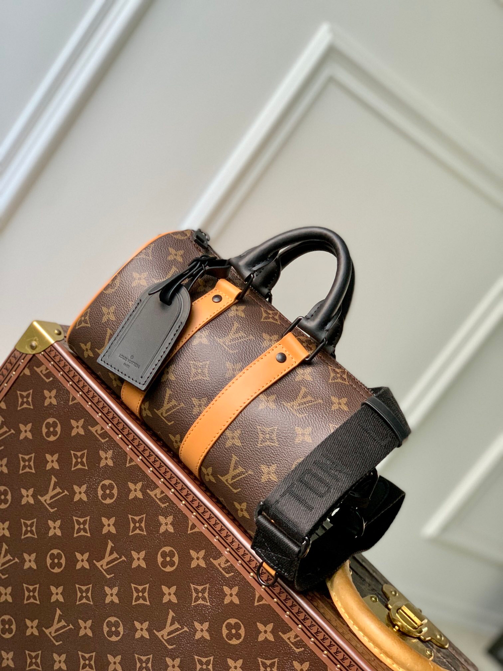 Louis Vuitton Keepall 25