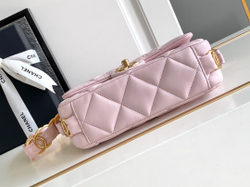 Chanel Bag 19 cm
