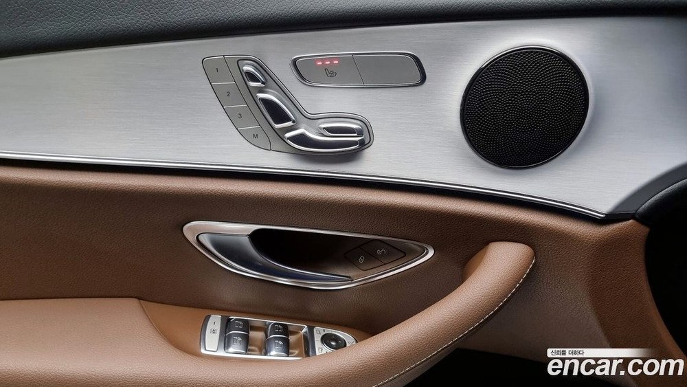 Mercedes-Benz E-Class W213 E250 Avangarde (12.2020)