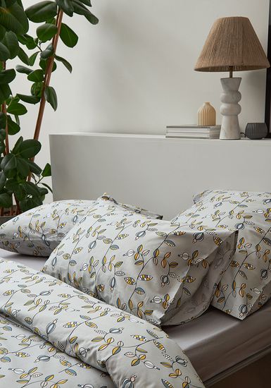 Комплект постельного белья "Ягоды тайги" из премиального сатина из коллекции russian north, 150х200 см