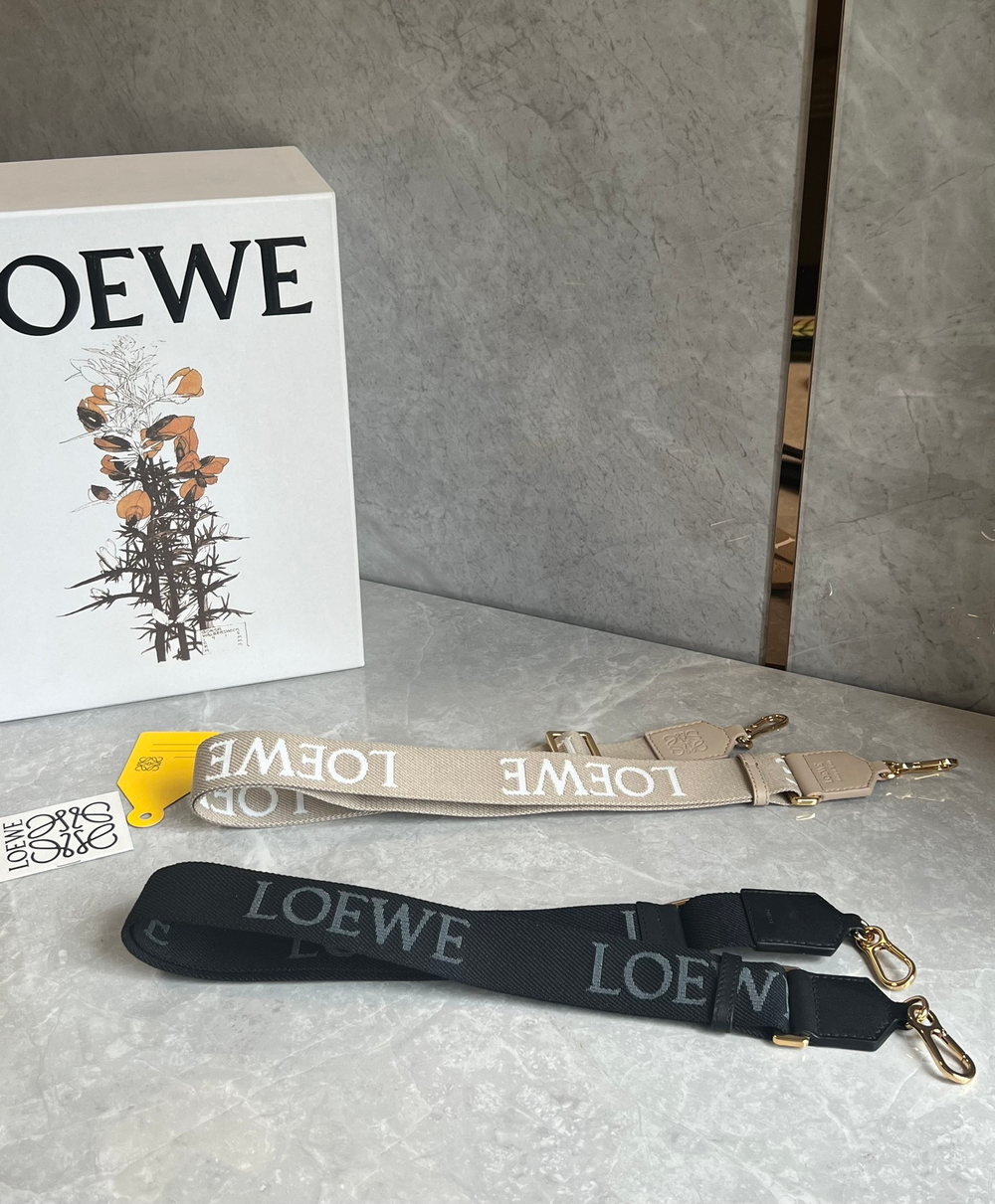 Loewe Strap (4 colors)