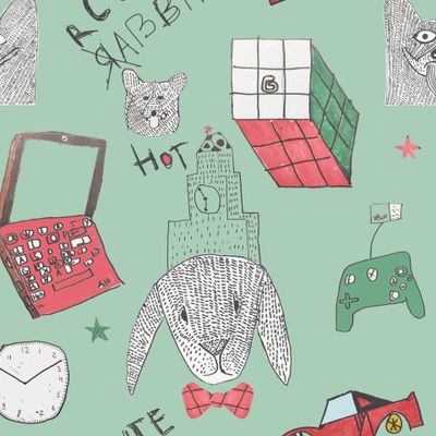 игрушки на зеленом