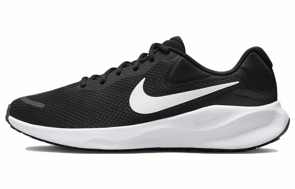 Кроссовки Nike Revolution 7