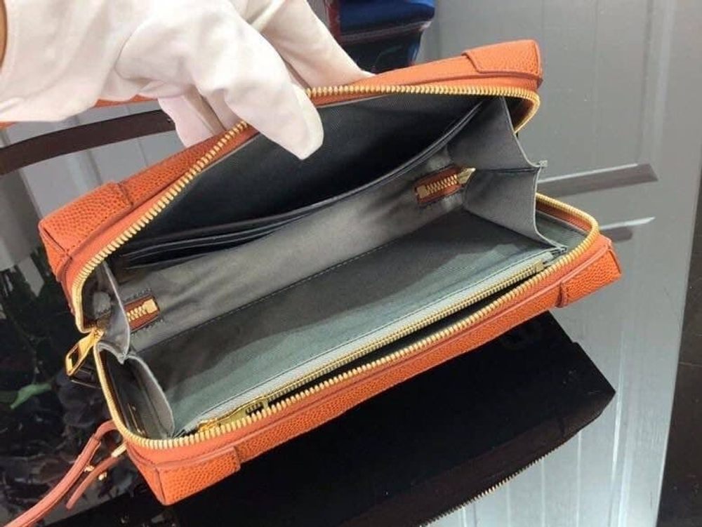 Сумка Louis Vuitton
