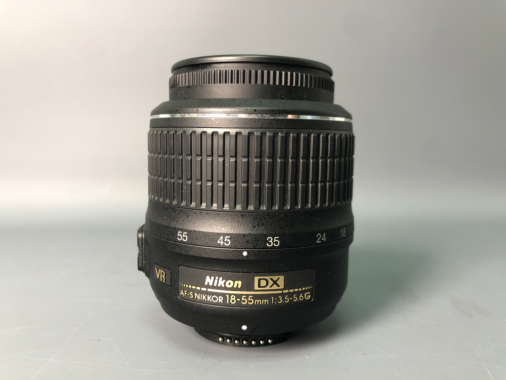Nikon D3100 kit 18-55 mm, 3500 кадров пробега