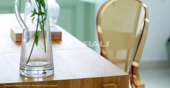 Стул Queen прозрачный янтарный