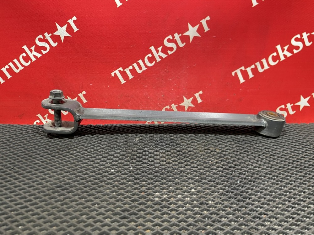 Стойка стабилизатора переднего 2023г