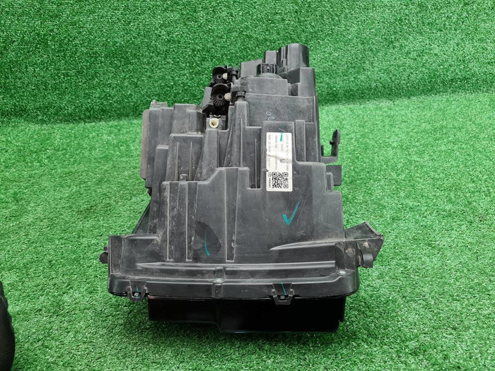 Фара левая Tank 500 (2021-н.в.) LED