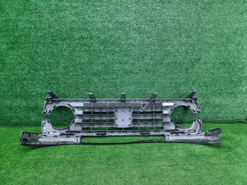 Решетка радиатора Tank 300 (2021-н.в.)