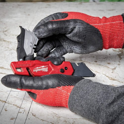 Нож Milwaukee Fastback складной   4932471358