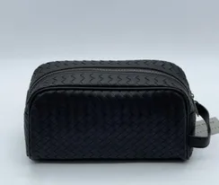 Косметичка Bottega Veneta Intrecciato черный