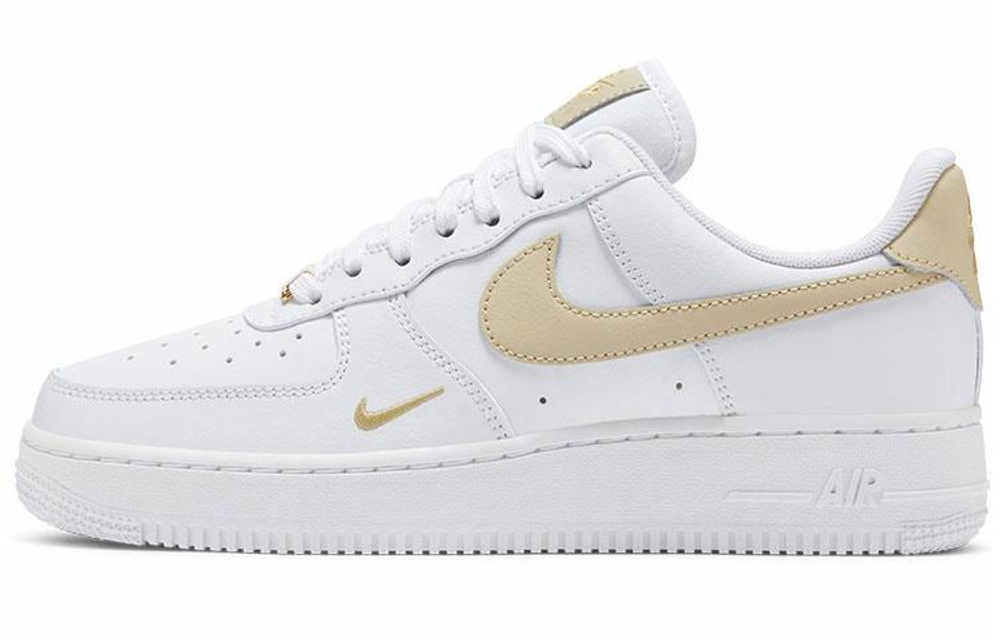 Кроссовки Nike Air Force 1 Low '07 Essential (Женская размерная сетка)