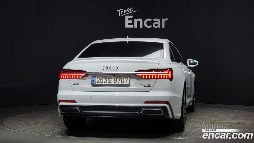 Audi A6 (C8) 40 TDI Quattro Premium (08.2022)