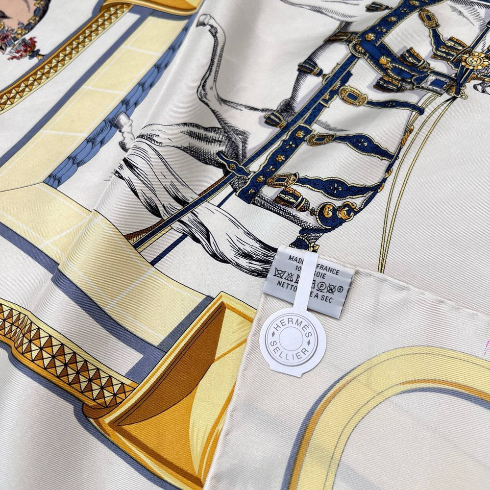 Платок Hermes