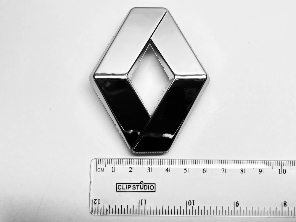 Логотип (шильдик, надпись, эмблема) "Renault" 6см для крышки багажника / решетки радиатора / капота