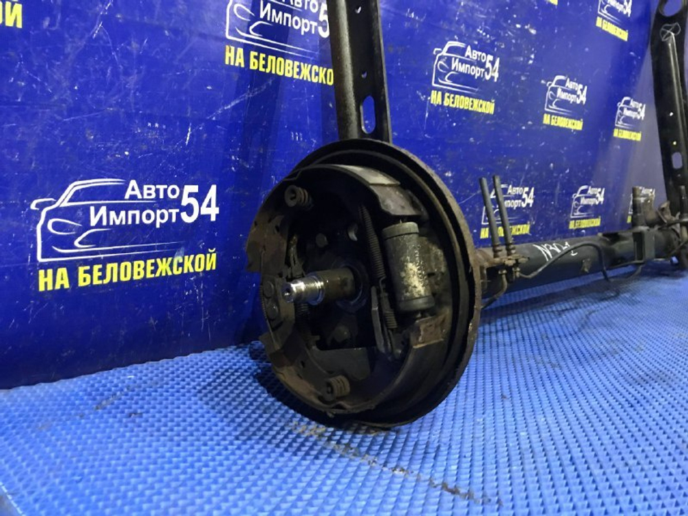 Балка задняя NISSAN R’NESSA 1999