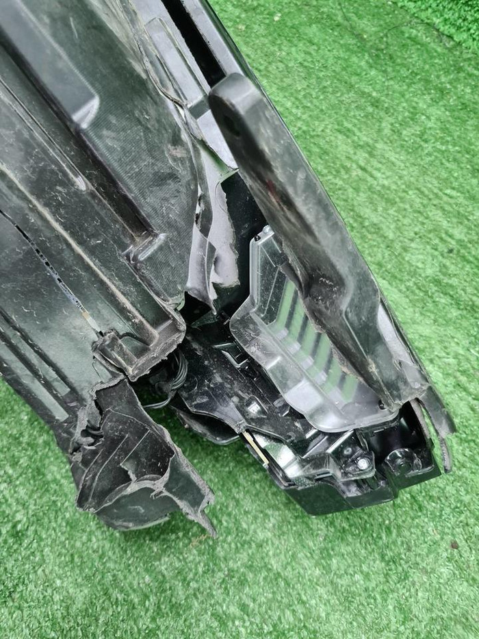 Битая Фара левая Chery Tiggo 7 Pro (2020-н.в.) LED