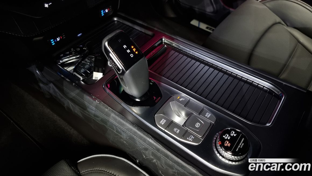 KG Mobility (Ssangyong) Rexton New 아레나 Дизель 2.2 4WD (04.2024)