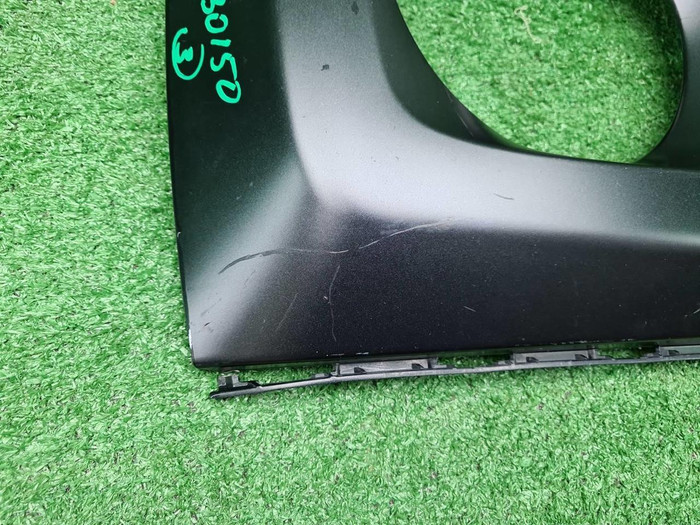 Накладка фары правая Mercedes G W463 (2018-2024)