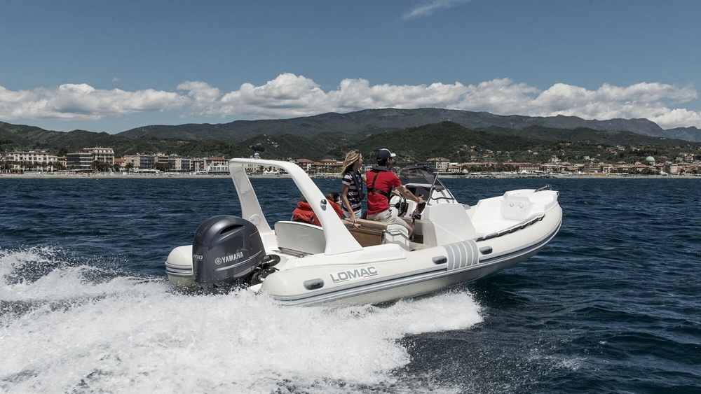 Лодочный мотор Yamaha F200 BETX