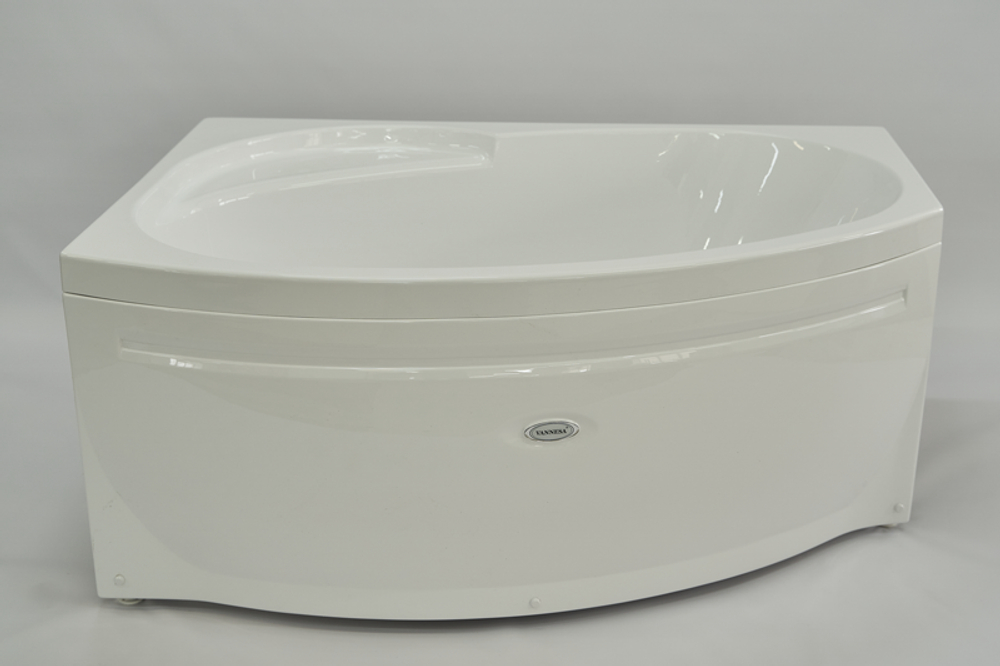 Акриловая ванна Radomir Vanessa (Радомир Ванесса) Монти 150х105 L, с каркасом