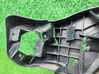 Кронштейн решетки радиатора Audi Q6 (2022-н.в.)